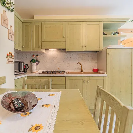 Apartment The Cutie Of Dolomites Falcade