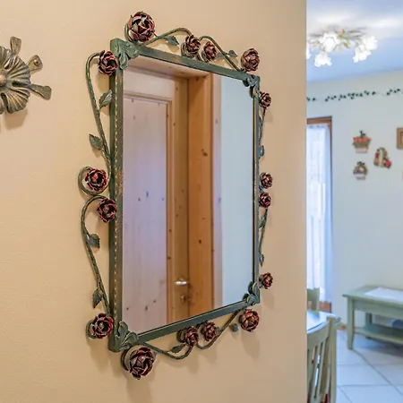 The Cutie Of Dolomites Apartament *