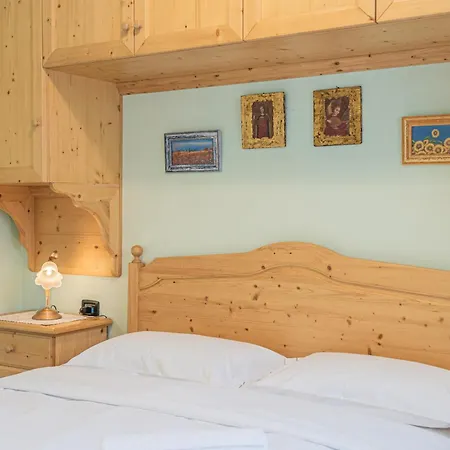 The Cutie Of Dolomites Apartament *
